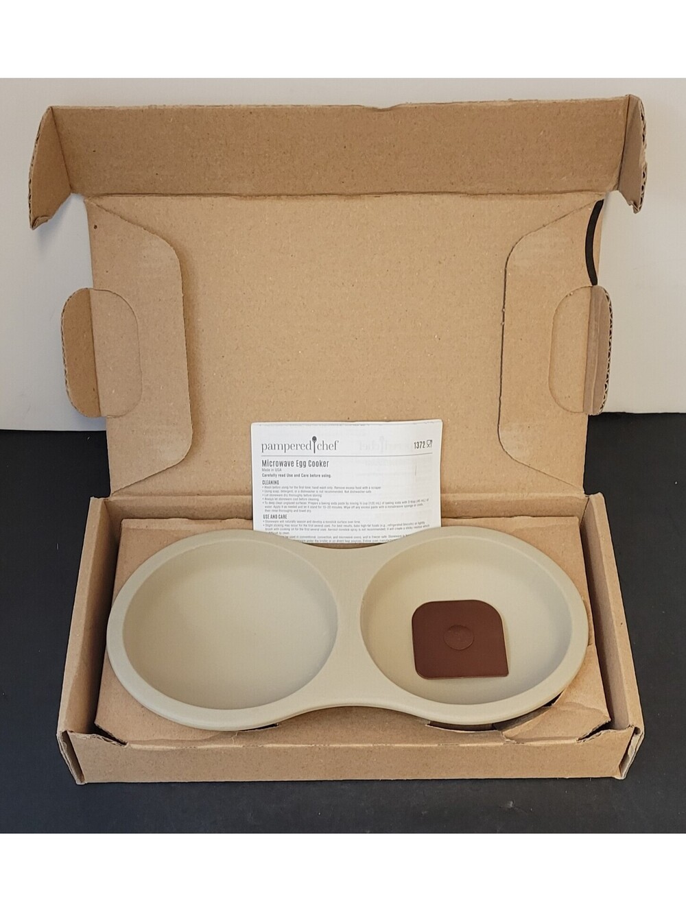 Pampered Chef Egg Cooker #1372 Stoneware Oven Microwave Double Dish